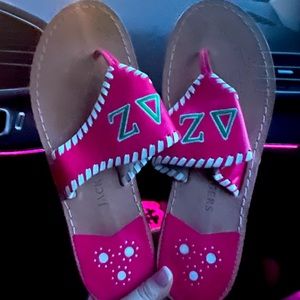 These are super cute Delta Zeta sorority Jack Rogers flip flops size 10!